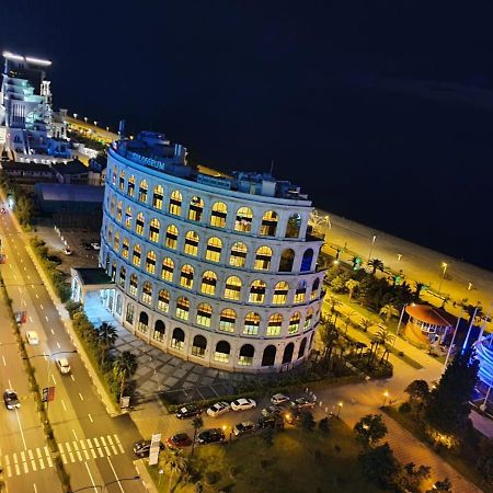 Luxury Apartments Батуми Экстерьер фото