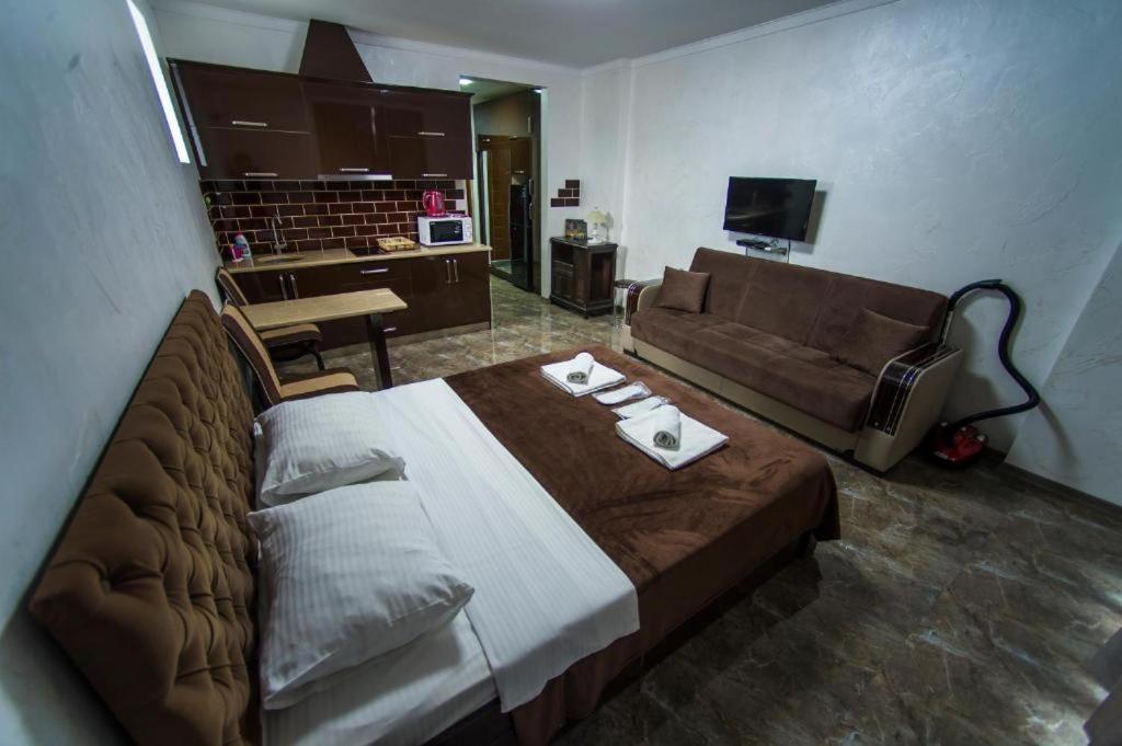 Luxury Apartments Батуми Экстерьер фото