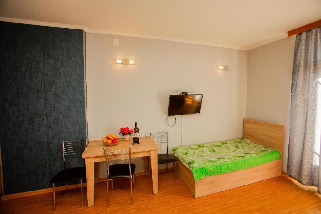 Luxury Apartments Батуми Экстерьер фото