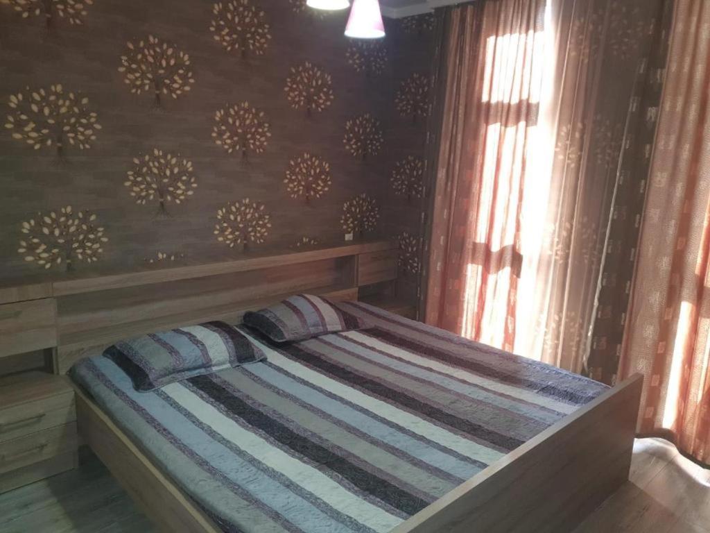 Luxury Apartments Батуми Экстерьер фото